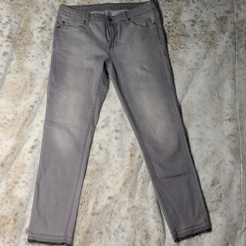 ⭐2 for $15⭐ Articles of Society Cropped Jeans